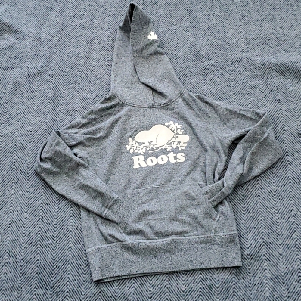 Roots Gray Logo Hoodie – Classic Cozy Sweatshirt